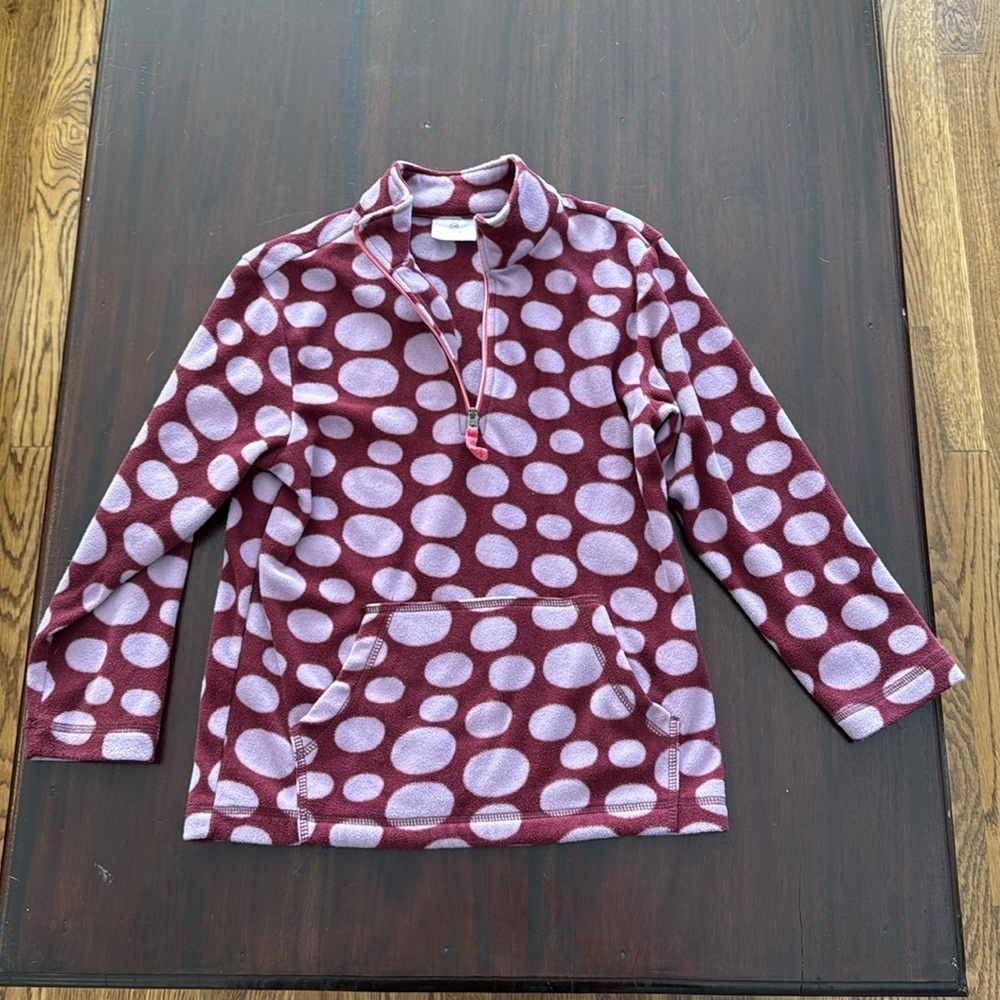 Hannah Andersson girl’s purple polka-dotted fleece size 130
